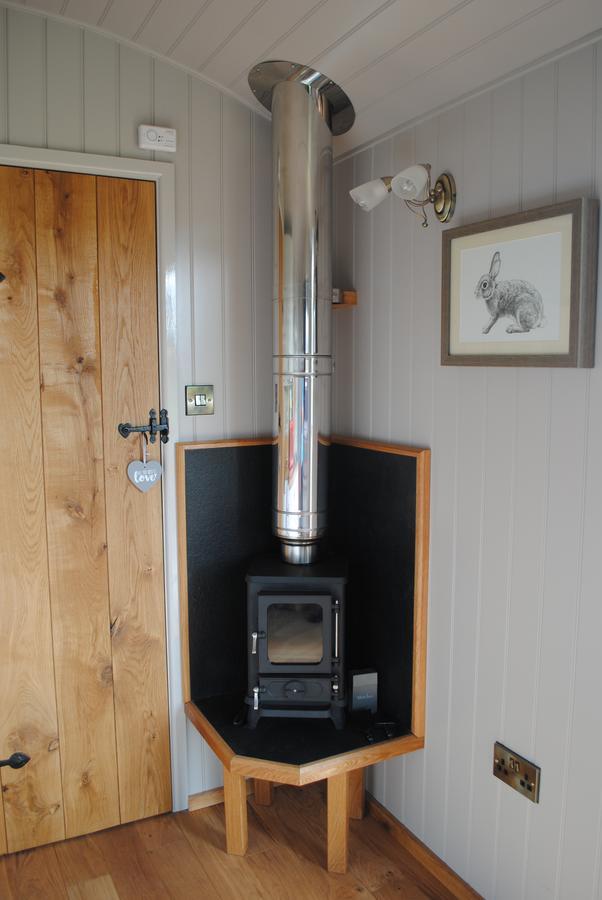 The Little John Petite Cosy Log Cabin - Sleeps 2, Great For Romantic Breaks, Couples, Single Guests, Near Sherwood Forest At Fairview Farm, Nottingham Set In 88 Acres Blidworth Exteriér fotografie