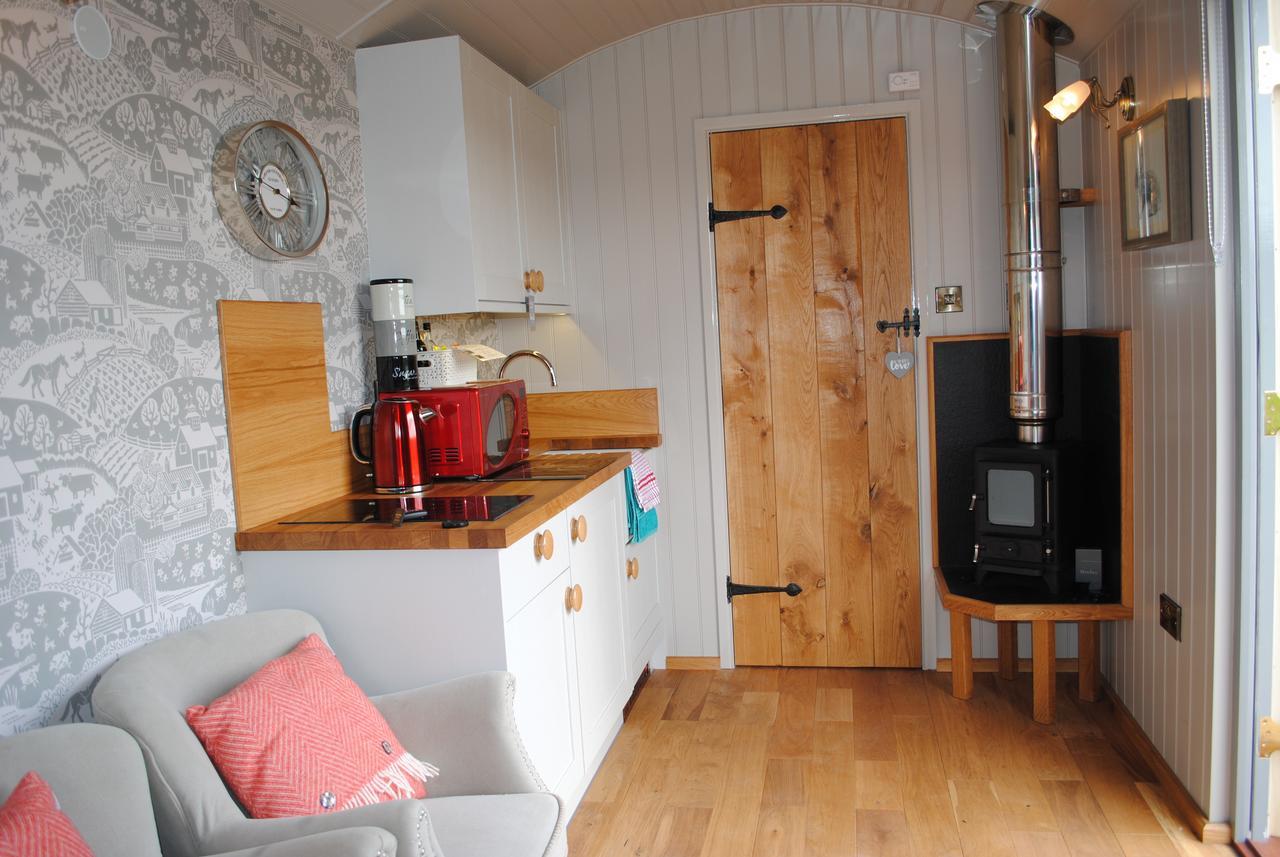 The Little John Petite Cosy Log Cabin - Sleeps 2, Great For Romantic Breaks, Couples, Single Guests, Near Sherwood Forest At Fairview Farm, Nottingham Set In 88 Acres Blidworth Exteriér fotografie